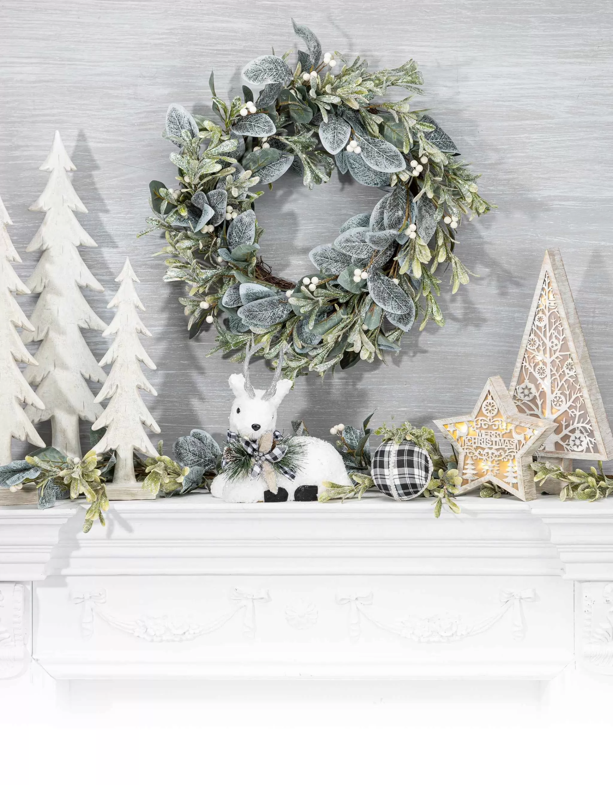 Gerson International 16-In H Battery- Operated Lighted Metal And Laser Cut Wood Tree