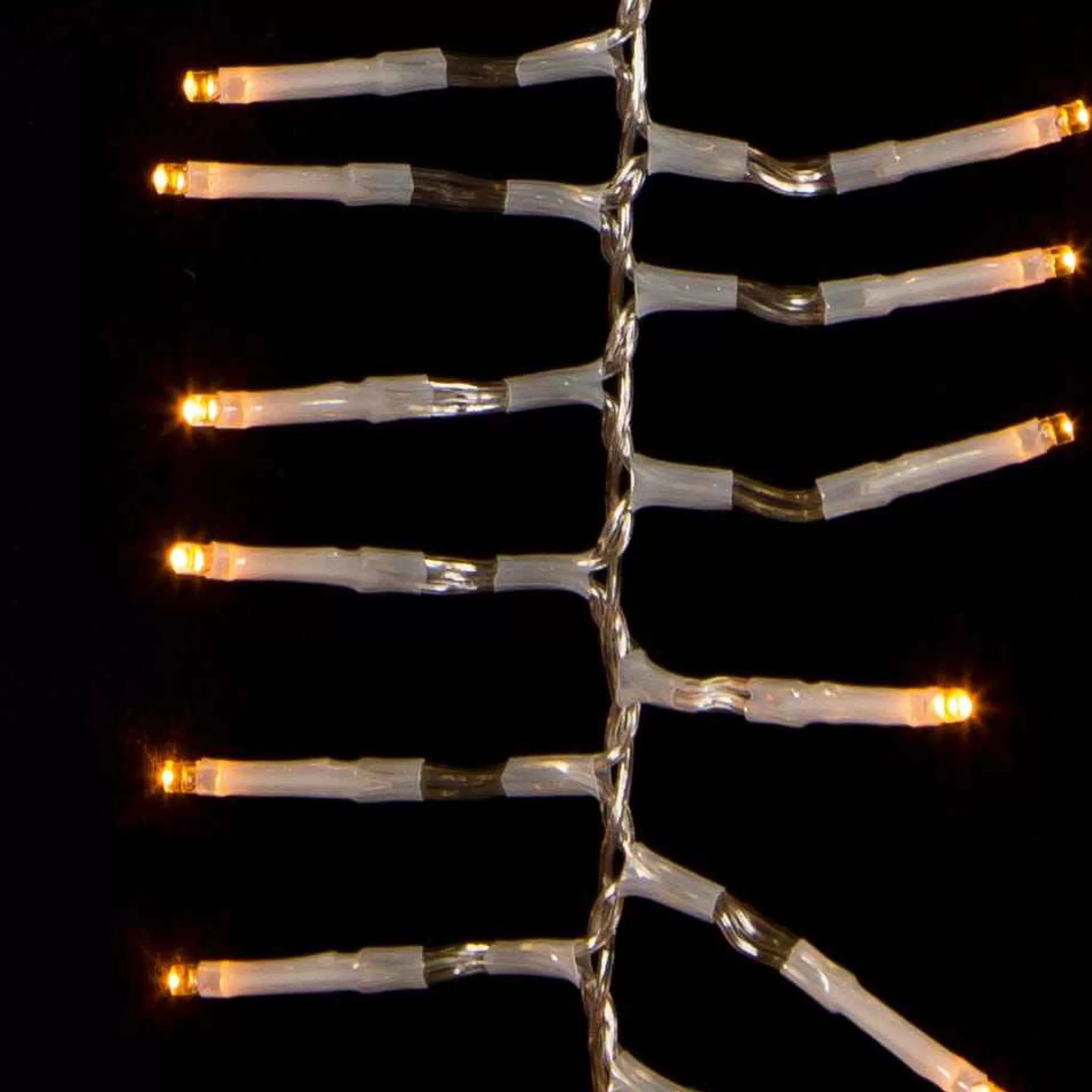 Kurt Adler 1000-Light 32.8-Foot Classic Warm White Led Cluster Garland