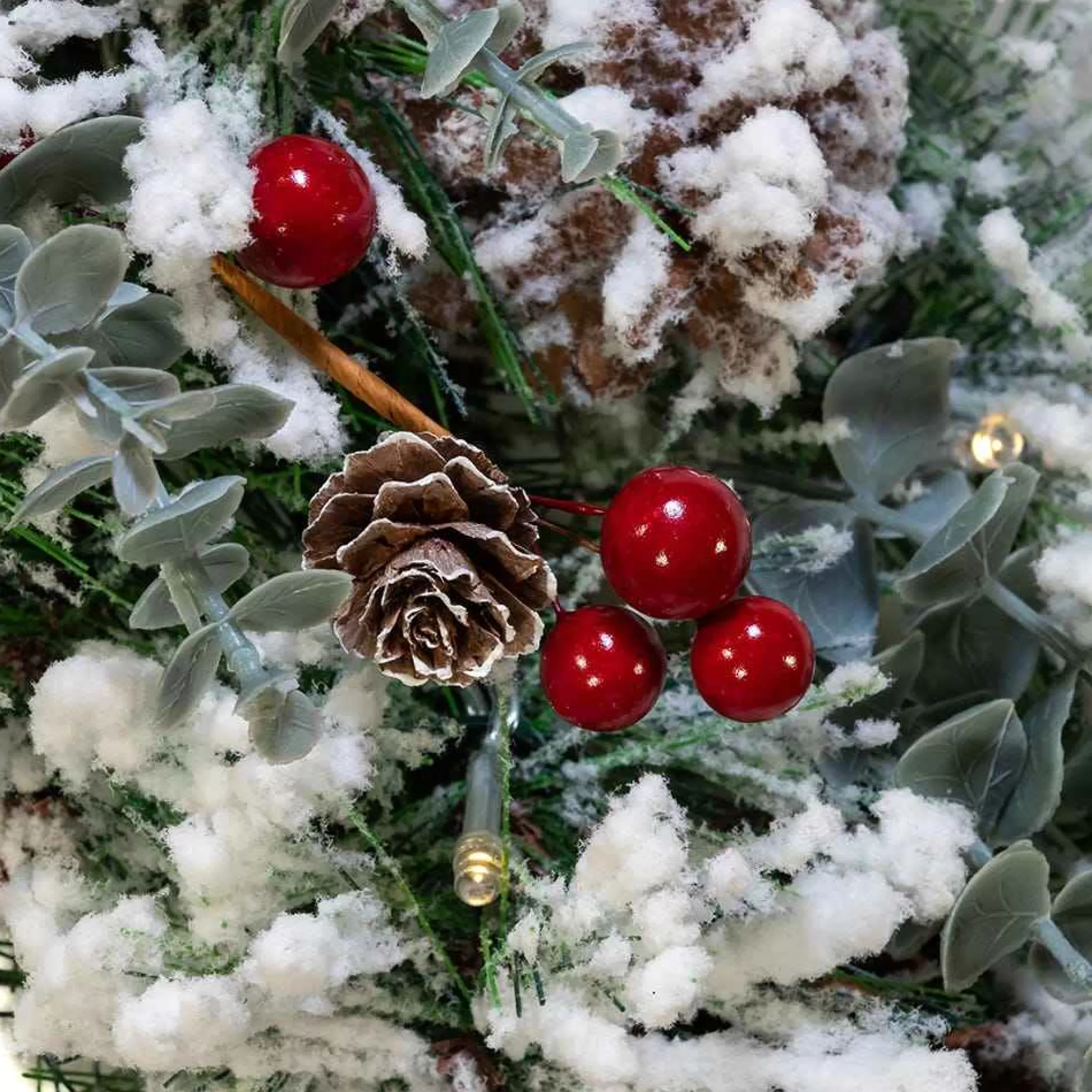 Kurt Adler 18-Inch Battery-Operated Flocked With Red Berries And Pinecones Led Wreath