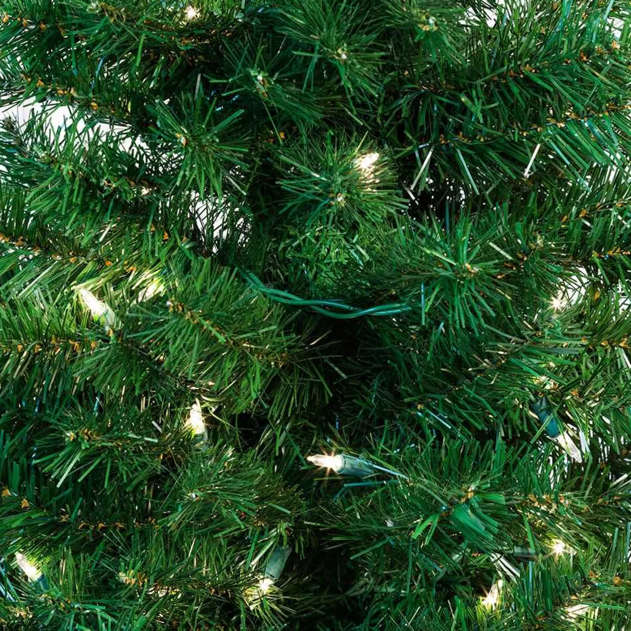 Kurt Adler 5-Foot Pre-Lit Potted Tree Set (Set Of 2 Trees)